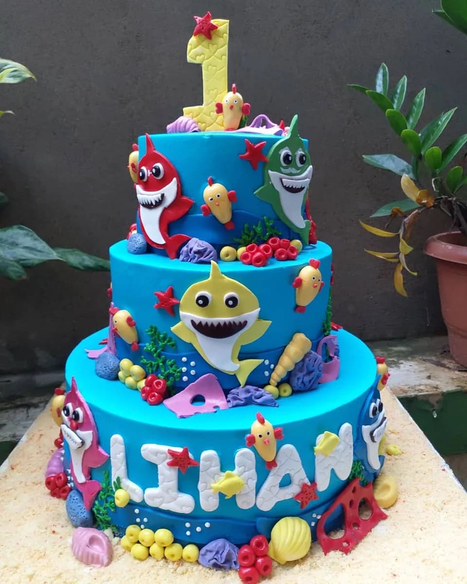 A custom celebration cake from Bake My Wish